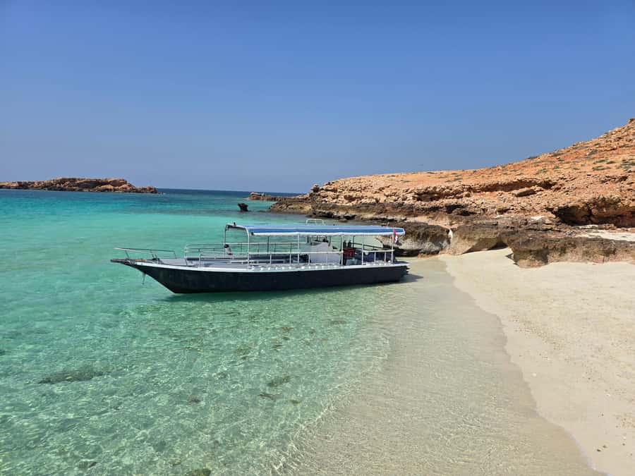 Try scuba Diving Tours To Daymaniyat Islands. - Practical preparation for the marina and boat