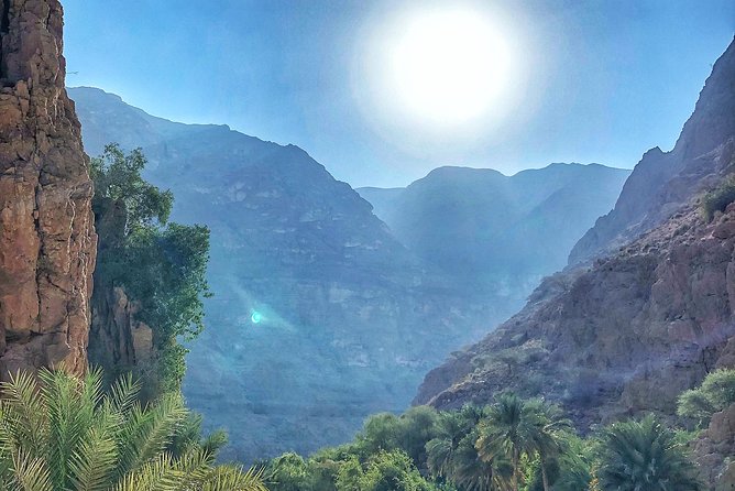 Wadi Shab and Bimmah Sinkhole Full Day Tour - Lunch is simple, local and practical