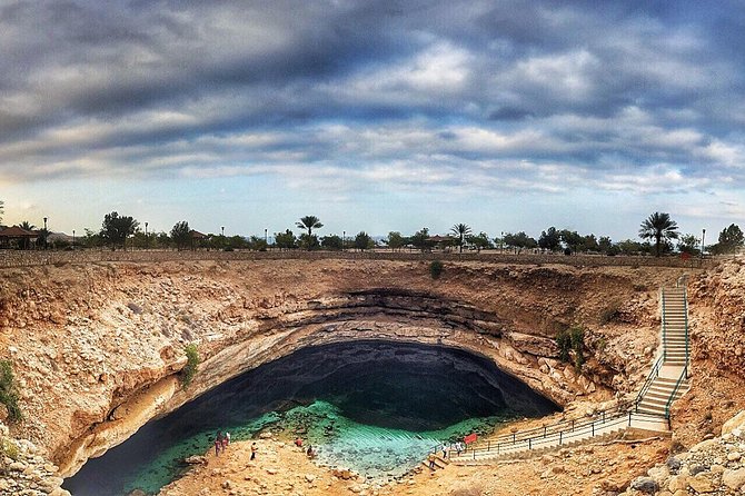 Wadi Shab and Bimmah Sinkhole Group Full Day Tour - Bimmah Sinkhole makes a good final stop