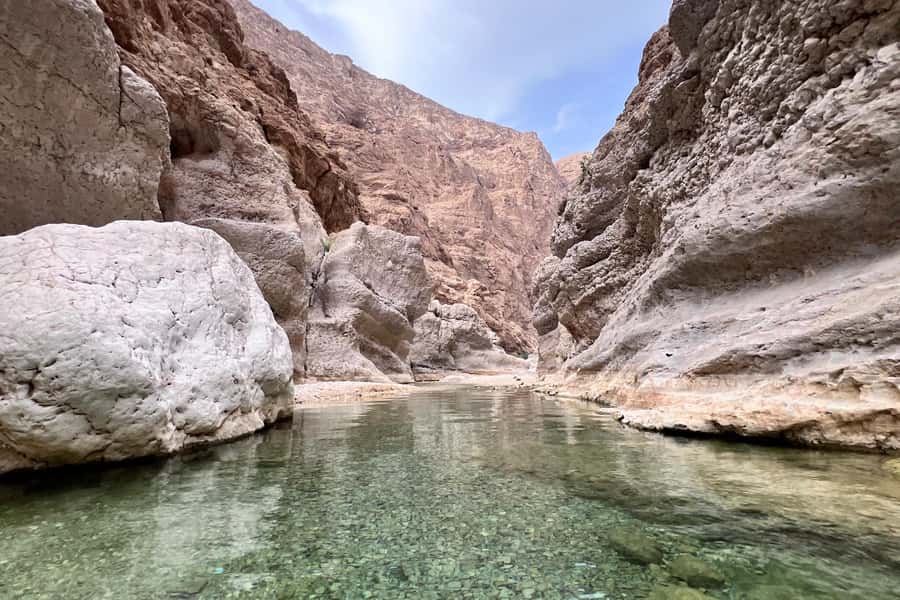Wadi Shab & Wadi Tiwi : Guided Adventure (Customer Own Car) - Key points to know before you book