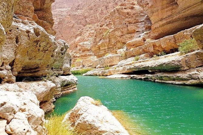 Wadishab and Bhima Sink Hole (Sharing Tours - Who should book this Oman day trip?