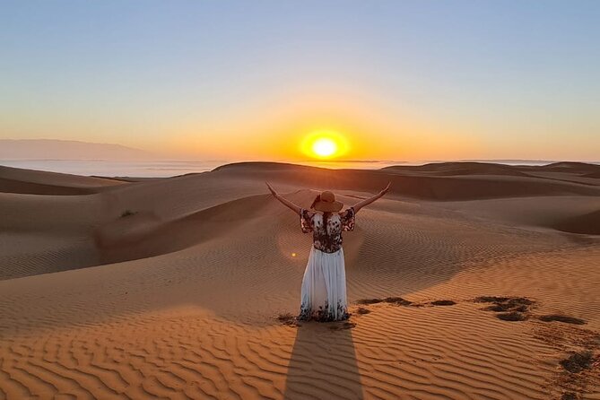 Wahiba Sands Desert and Wadi Hawar Private Tour - Small practical details that improve the day