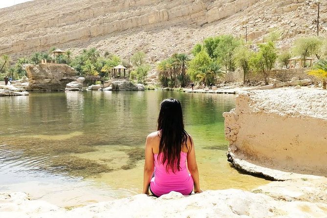 Wahiba Sands&Wadi Bani Khalid desert Safari(Muscat tours) : Private tours - What the private guide adds to the day