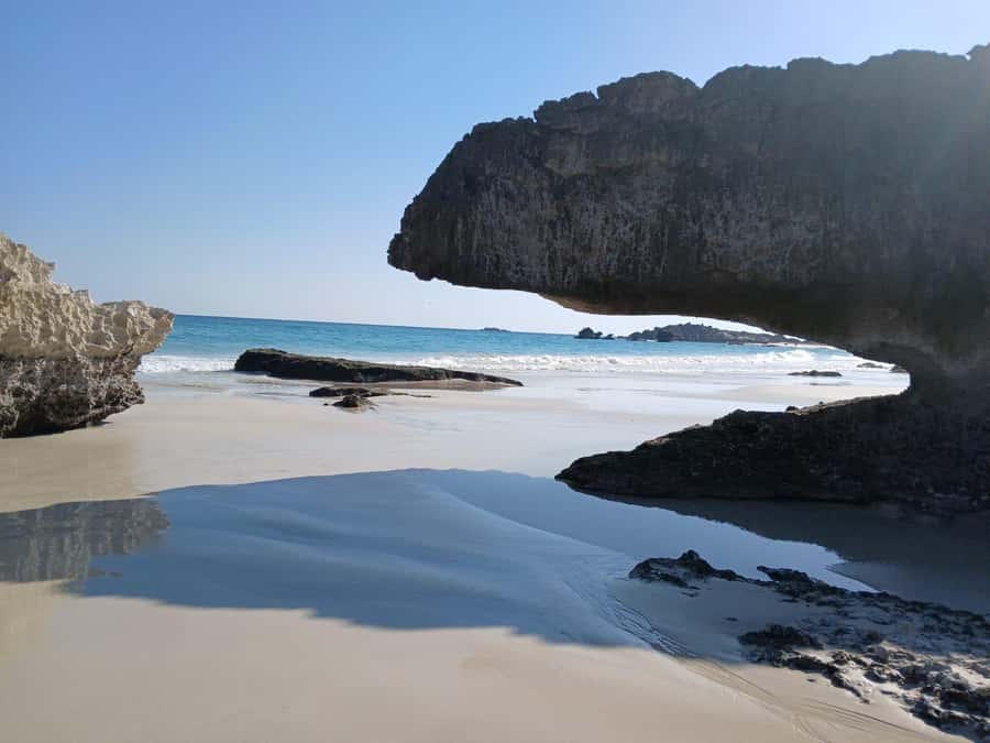 West Salalah: Caribbean of the Orient Fazayah Beaches & City - Fazayah Beach: the day’s main event