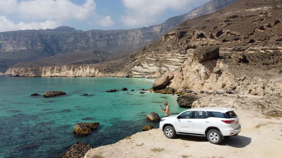 West Salalah Highlights: Coastal Wonders & Scenic Views - Why West Salalah is best seen from the road